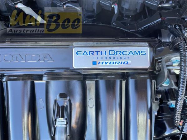 2018 Honda Fit Hatchback GP5 Hybrid image