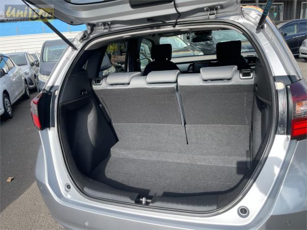 2020 Honda Fit Hatchback GR3 Hybrid image