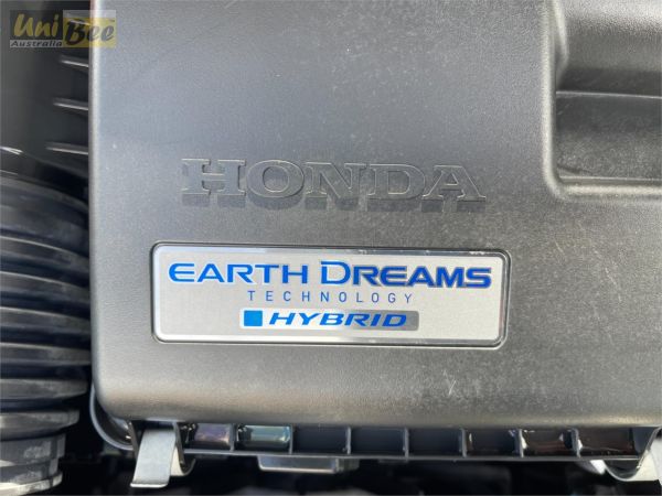 2020 Honda Fit Hatchback GR3 Hybrid image