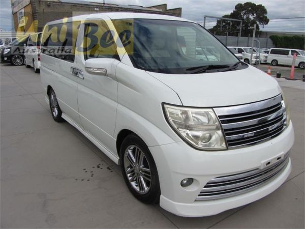 2005 Nissan Elgrand Wagon E51 Highway Star image