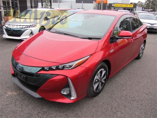 2017 Toyota Prius PHEV Liftback ZVW52R Plug-in Hybrid image