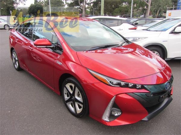 2019 Toyota Prius ZVW52R A Premium image