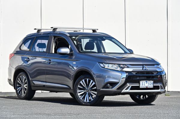 2018 Mitsubishi Outlander Wagon ZL MY19 ES ADAS image