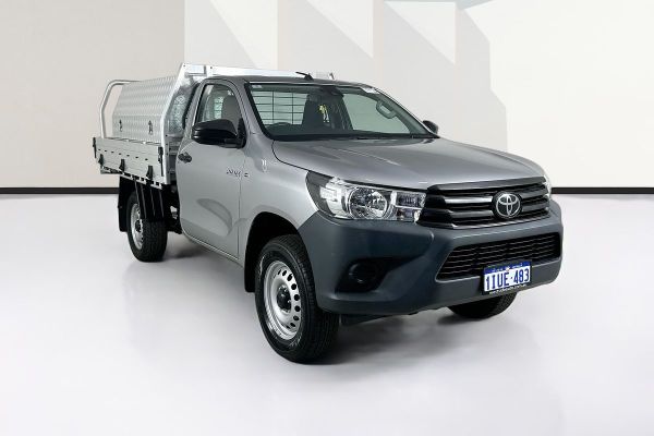 2020 Toyota HILUX WORKMATE HI-RIDER GUN135R FACELIFT 4x2 image