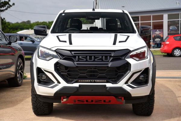 2025 Isuzu D-MAX BLADE Auto 4x4 MY24 image