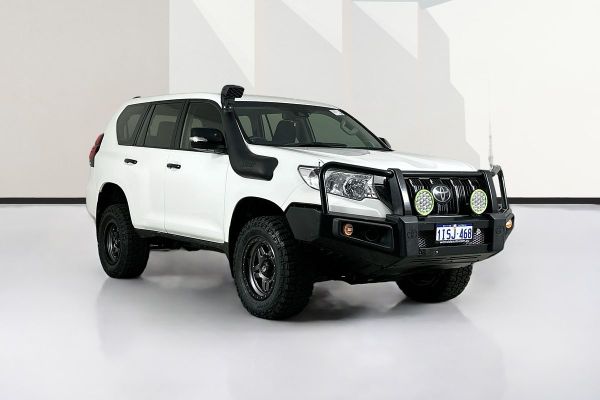 2022 Toyota LANDCRUISER PRADO GX 7 SEAT GDJ150R image
