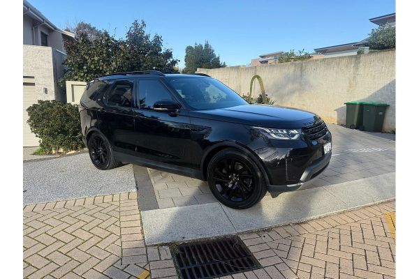2018 Land Rover Discovery SD4 HSE Series 5 image