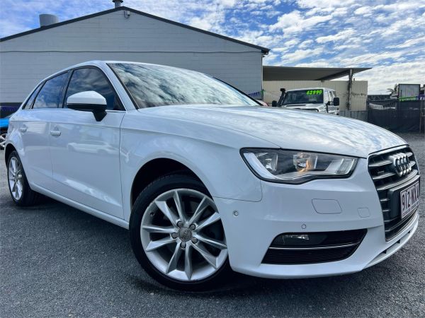 2014 Audi A3 Hatchback 8V Ambition image