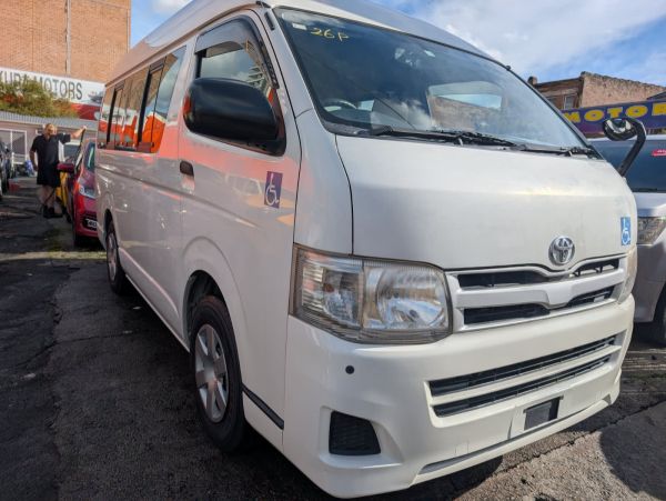 2012 TOYOTA HIACE WELCAB image