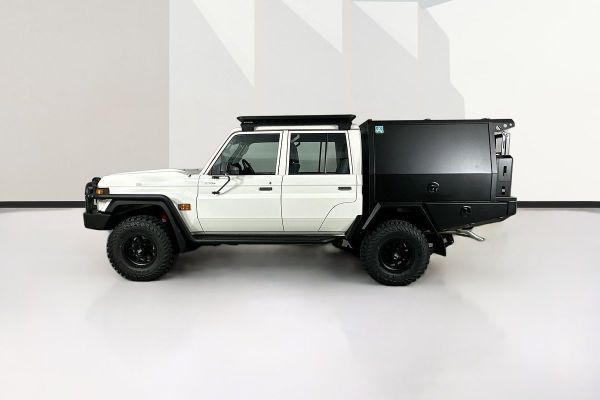 2024 Toyota Landcruiser VDJL79R GXL image