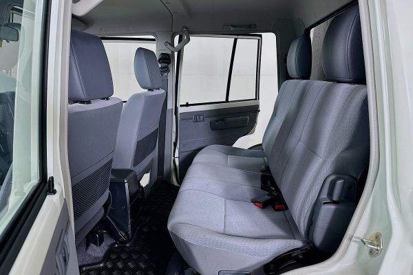 2024 Toyota Landcruiser VDJL79R GXL image