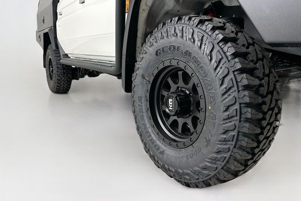 2024 Toyota Landcruiser VDJL79R GXL image