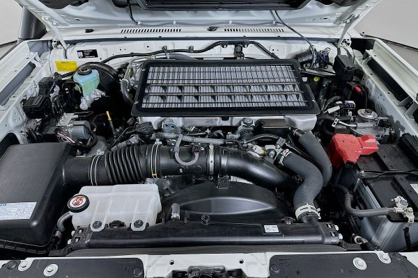 2024 Toyota Landcruiser VDJL79R GXL image