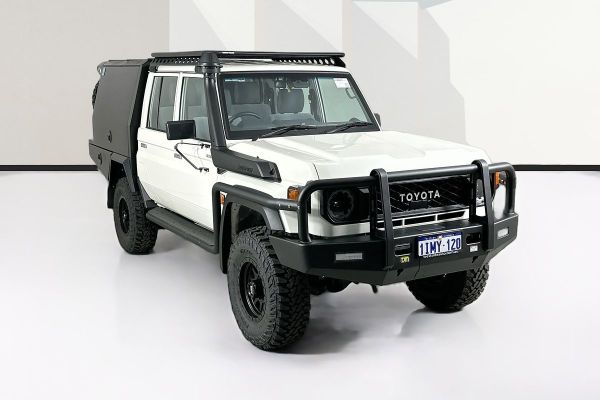 2024 Toyota Landcruiser VDJL79R GXL image