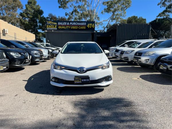 2017 TOYOTA COROLLA 5D HATCHBACK ZRE182R MY17 ASCENT SPORT image