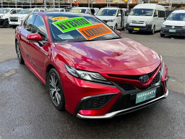 2023 TOYOTA CAMRY 4D SEDAN AXVH70R SL HYBRID image