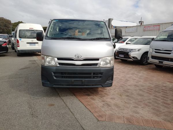 2012 Toyota HiAce Van Auto image