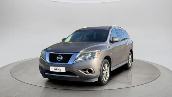 2015 Nissan Pathfinder ST R52 - 7 Seats - Auto image