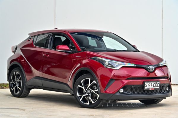2017 Toyota C-HR Wagon NGX50R Koba image