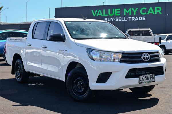 2016 Toyota Hilux Utility GGN120R SR image