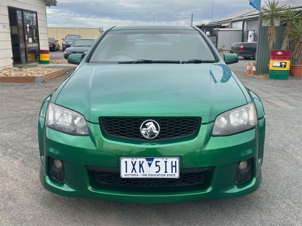 2010 HOLDEN COMMODORE 4D SEDAN VE II SV6 image