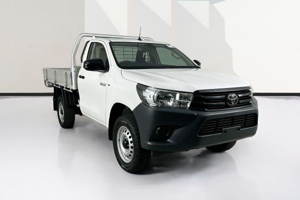 2020 Toyota HILUX WORKMATE HI-RIDER GUN135R FACELIFT 4x2 image