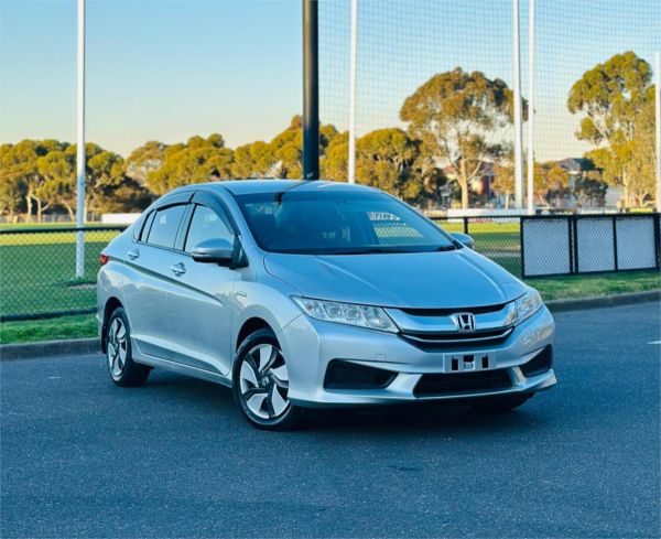 2017 Honda Grace Sedan GM4 Hybrid LX image