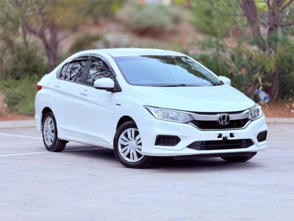 2018 Honda Grace Sedan GM4 Hybrid Dx image