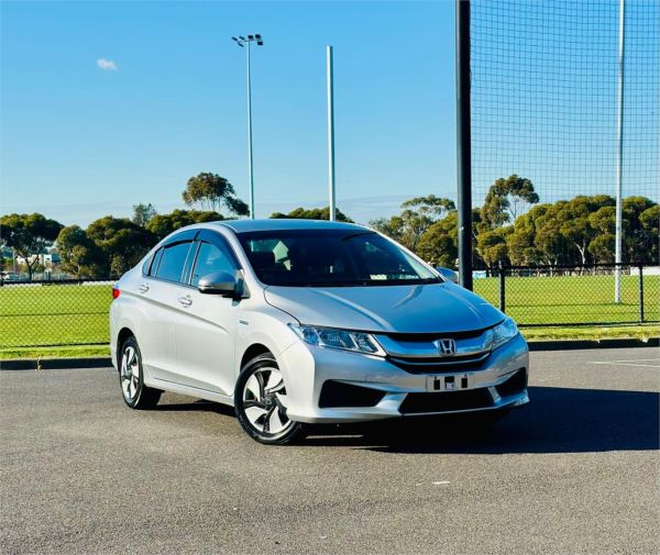 2017 Honda Grace Sedan GM4 Hybrid Dx image