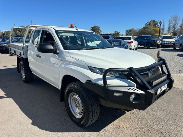 2021 Mitsubishi Triton Cab Chassis MR MY21 GLX image
