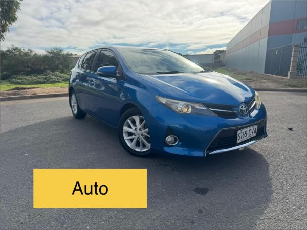 2013 Toyota Corolla ZRE182R Ascent Sport image