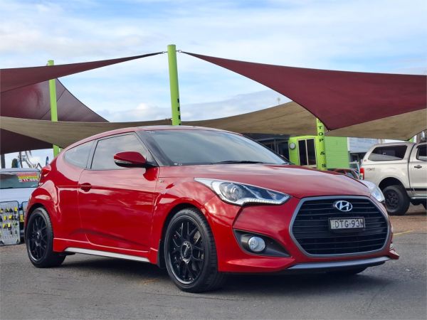 2017 Hyundai Veloster Hatchback FS5 Series II SR Turbo image