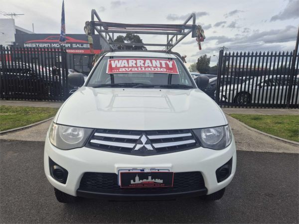 2014 MITSUBISHI TRITON C/CHAS MN MY14 UPDATE GLX image