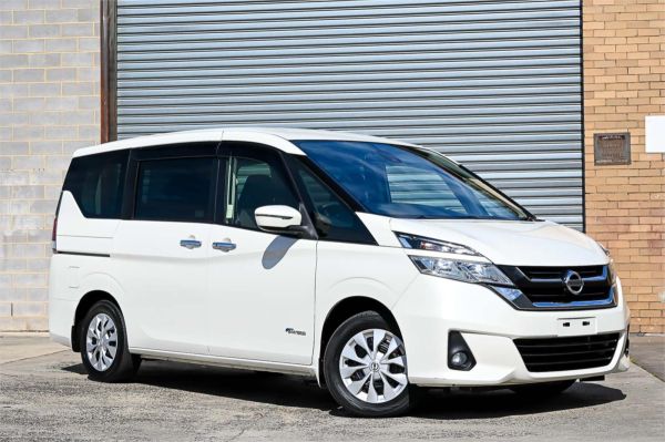 2017 Nissan Serena Wagon GC27 S- HYBRID image