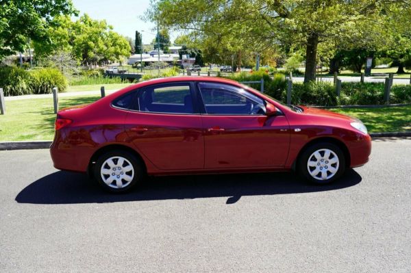 2009 Hyundai Elantra HD SLX Maroon 5 Speed Manual Sedan image
