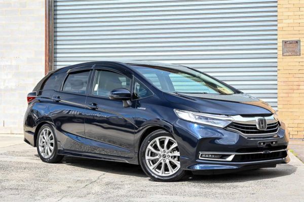 2020 Honda Shuttle Wagon GP7 hybrid image