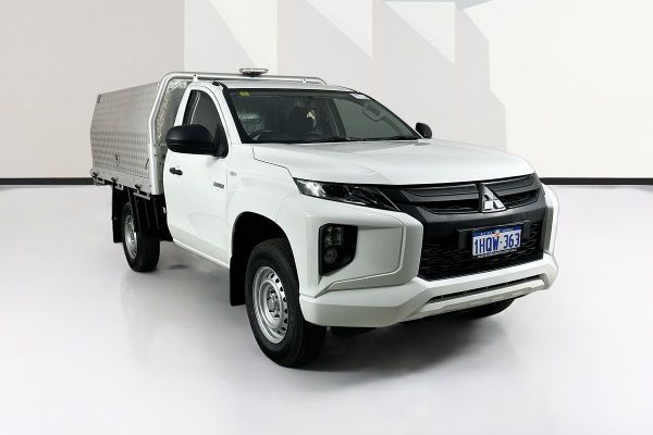 2022 Mitsubishi TRITON GLX (4x2) MR MY22.5 REAR WHEEL DRIVE image