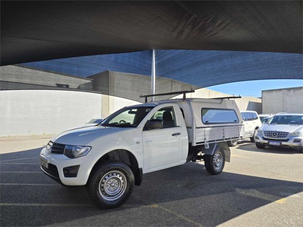 2014 Mitsubishi Triton Cab Chassis MN MY15 GL image