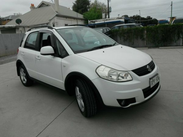 2007 Suzuki SX4 GY 4x4 White 5 Speed Manual Hatchback image