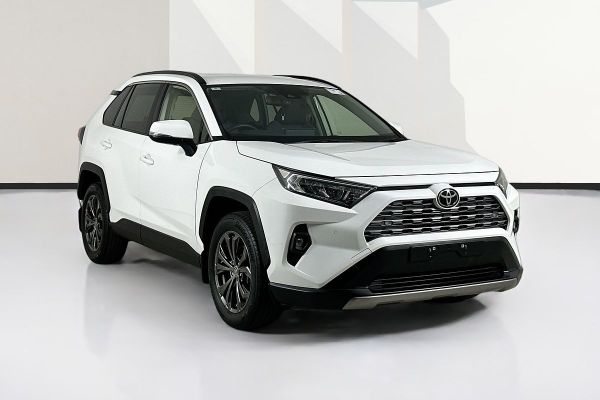 2022 Toyota RAV4 GXL (2WD) MXAA52R image