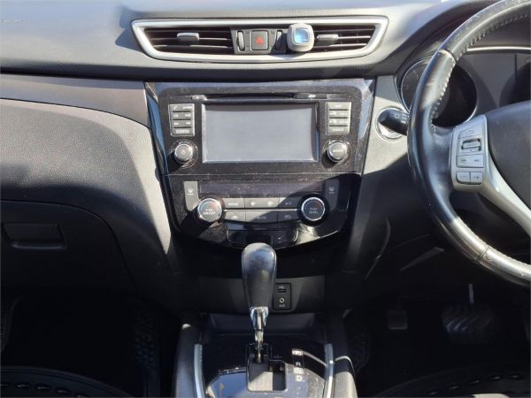 2015 Nissan X-TRAIL Wagon T32 ST-L image
