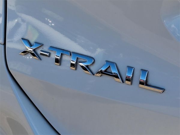 2015 Nissan X-TRAIL Wagon T32 ST-L image
