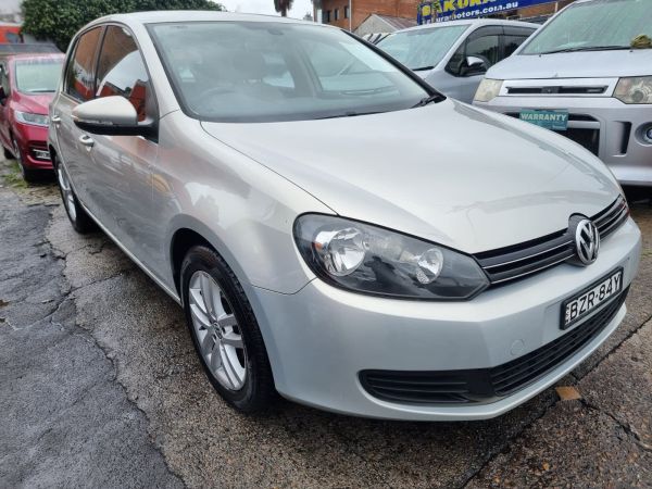 2011 VOLKSWAGEN GOLF 103 TDI COMFORTLINE image