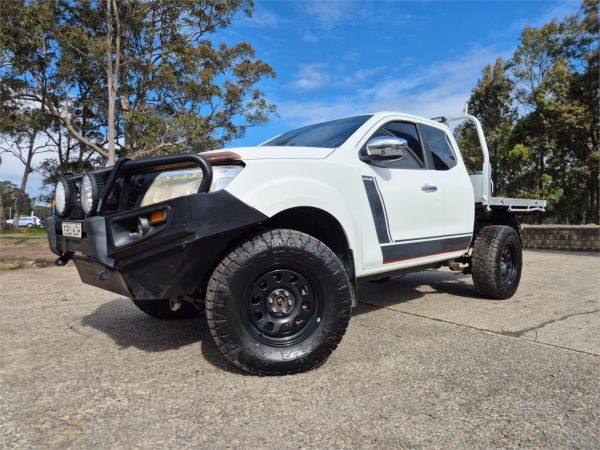 2015 Nissan Navara Utility D23 ST image