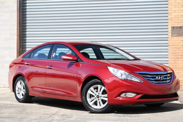 2011 Hyundai i45 Sedan YF MY11 Active image