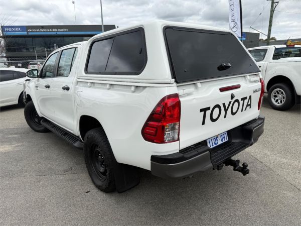 2019 Toyota Hilux Utility GUN126R SR image