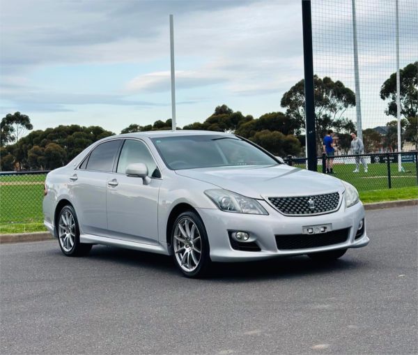 2008 Toyota Crown Sedan GWS204 Athlete image
