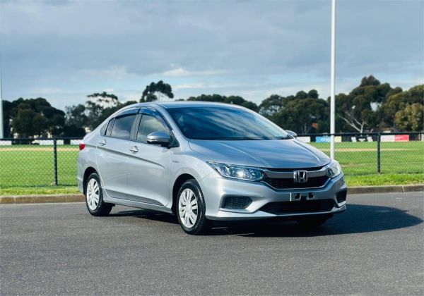 2019 Honda Grace Sedan GM4 HYBRID DX image