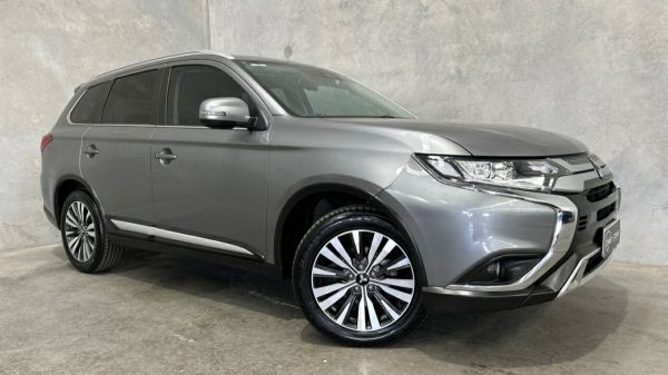 2021 Mitsubishi Outlander Wagon LS AWD ZM MY22 image