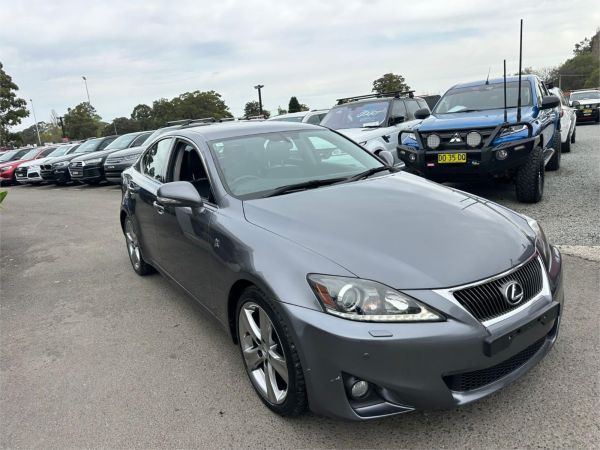 2013 Lexus IS Sedan GSE20R IS250 Prestige image